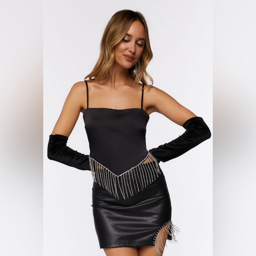 NWT Forever 21 Black Rhinestone Fringe Faux Leather Mini Skirt Sz Small